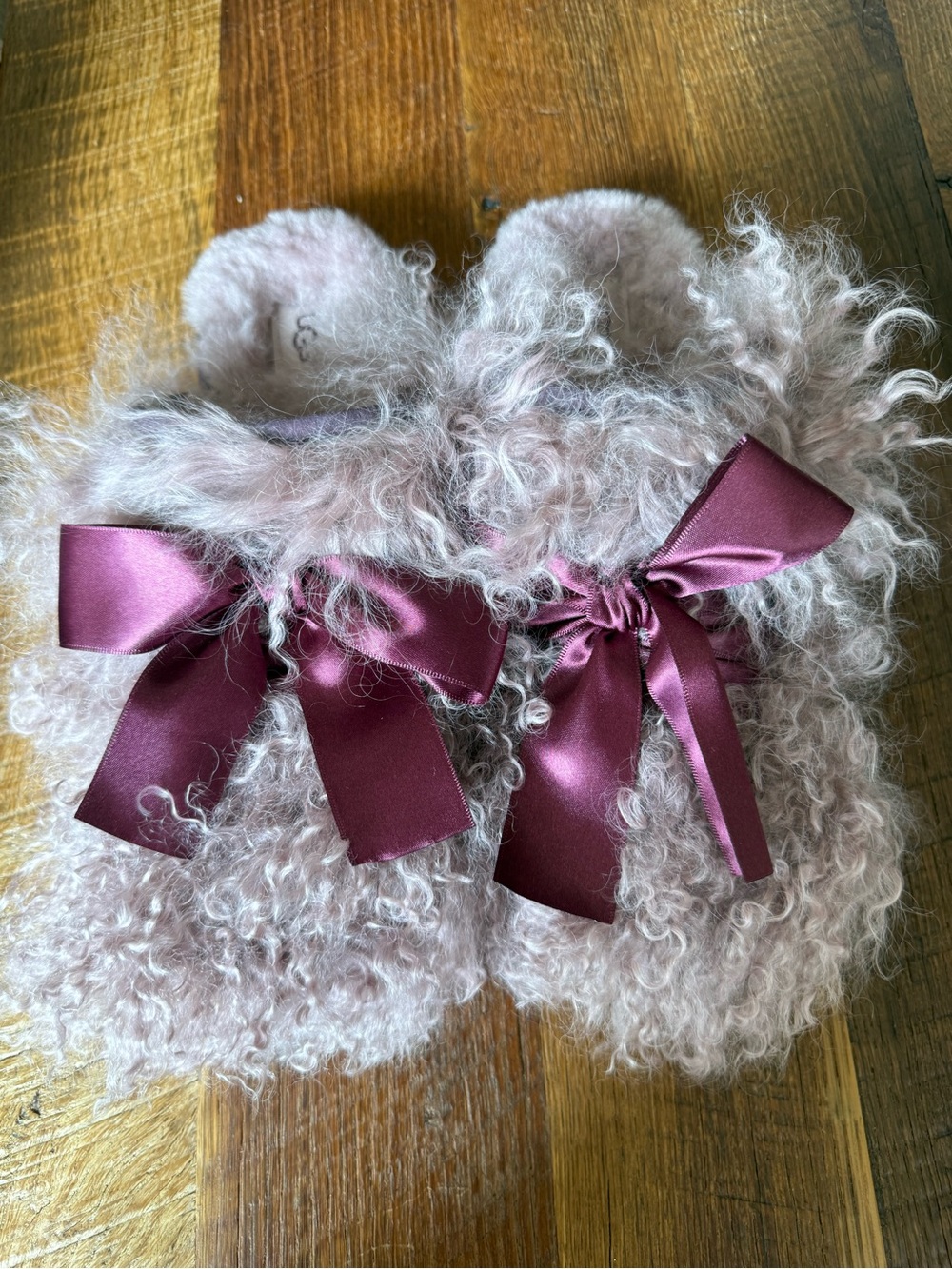 NIB UGG Women’s Classic Coquette Mongolian Slippers Sz 8